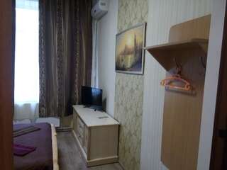 Хостелы Hostel AC 1 Ужгород Семейный номер-1