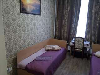 Хостелы Hostel AC 1 Ужгород Стандартный двухместный номер с 2 отдельными кроватями-2